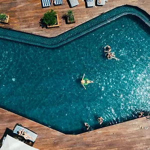 5* מלון Radisson Blu